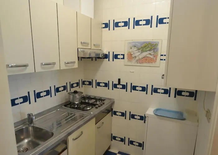 Appartamento Cozy Retreat With Garden And Pool *