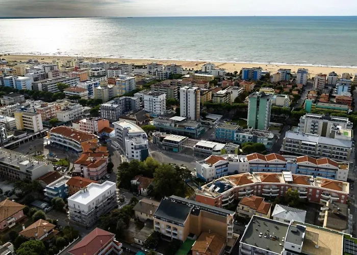 Cozy Retreat With Garden And Pool